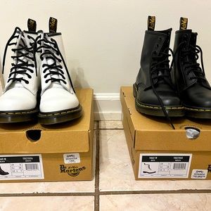 Womens size 7 doc martens